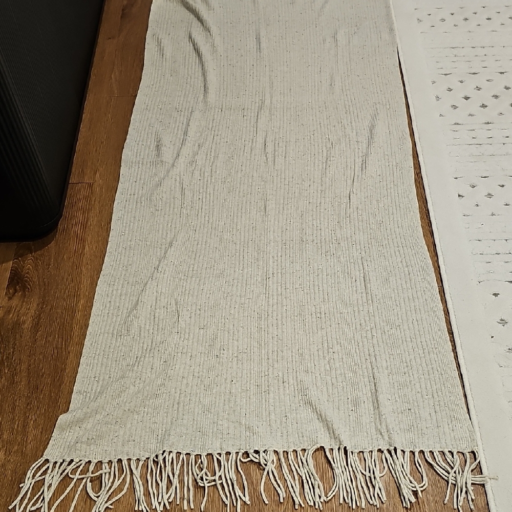 Halogen Cashmere Scarf in Cream